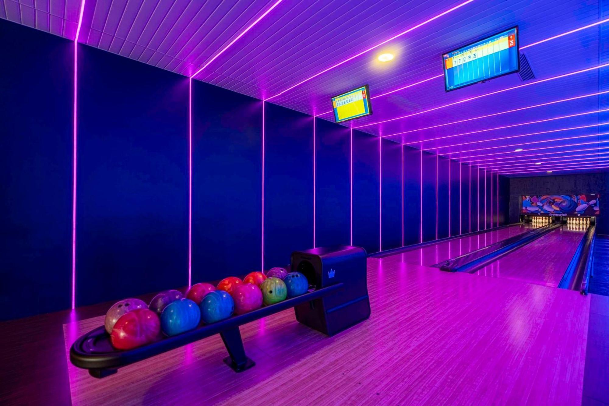 Radisson Blu Plaza Resort & Convention Centre Карджат Екстер'єр фото Bowling at the 2016 Olympics